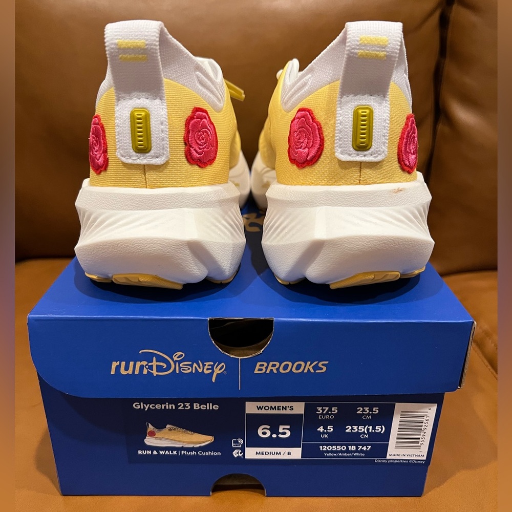 🌹 Brooks Belle RunDisney! 🌹 - Picture 7 of 9